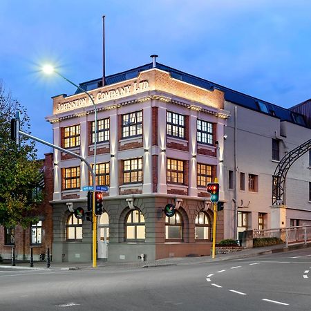 וונגאנואי Johnston Apartments - Award-Winning Building, Your Unforgettable Stay מראה חיצוני תמונה